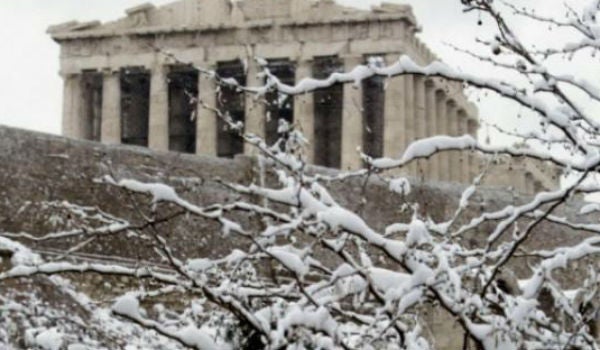 Εικόνες χάους στην Αθήνα- Ποια είναι η κατάσταση στο οδικό δίκτυο -Που θα χτυπήσει σήμερα ο χιονιάς (εικόνες,βίντεο)